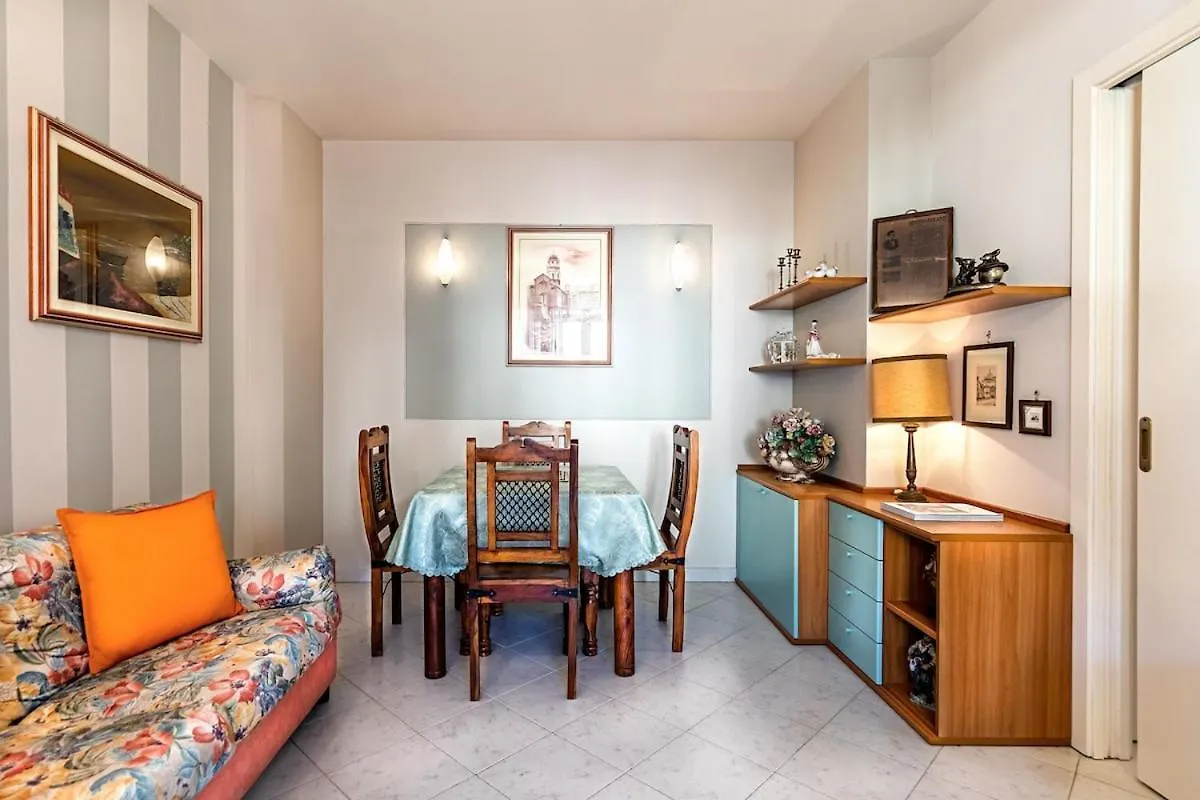Al Vittoriale 3 By Wonderful Italy Appartement Gardone Riviera
