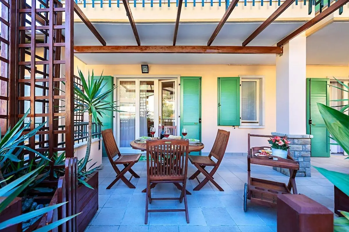 Al Vittoriale 3 By Wonderful Italy Appartement Gardone Riviera